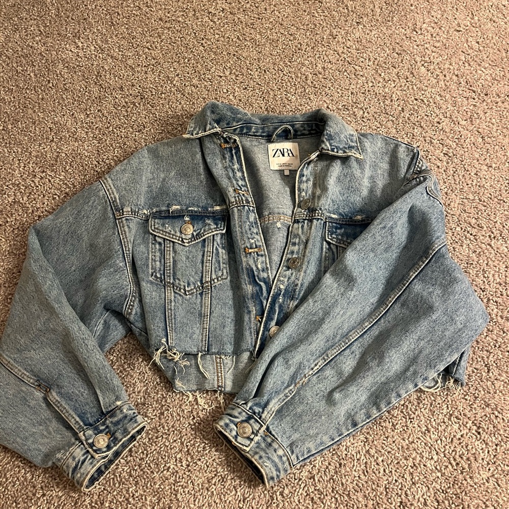 Zara Cropped Blue Denim Jacket